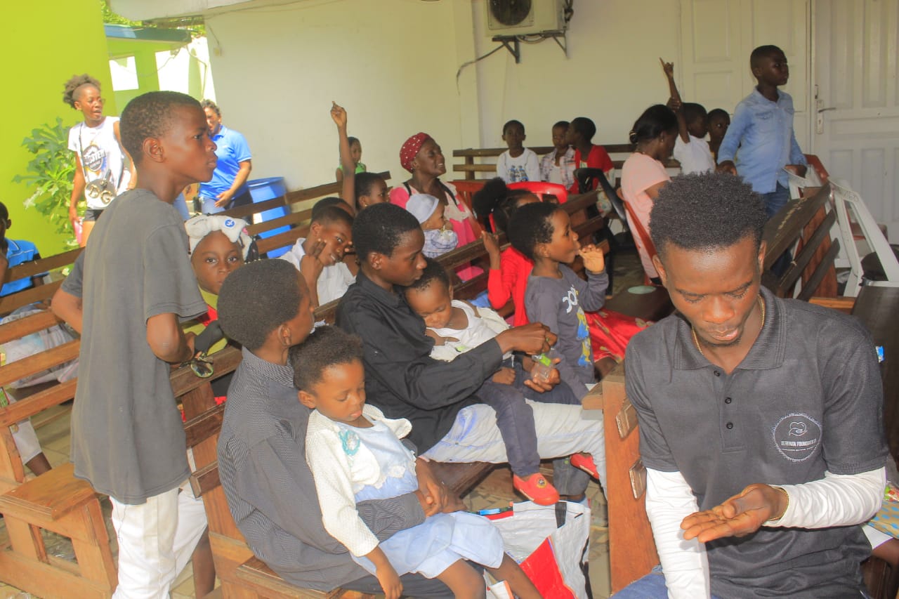 2EME EDITION: SOS kits scolaire – 110 lots pour St-Jean Baptiste