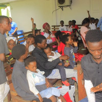 2EME EDITION: SOS kits scolaire – 110 lots pour St-Jean Baptiste